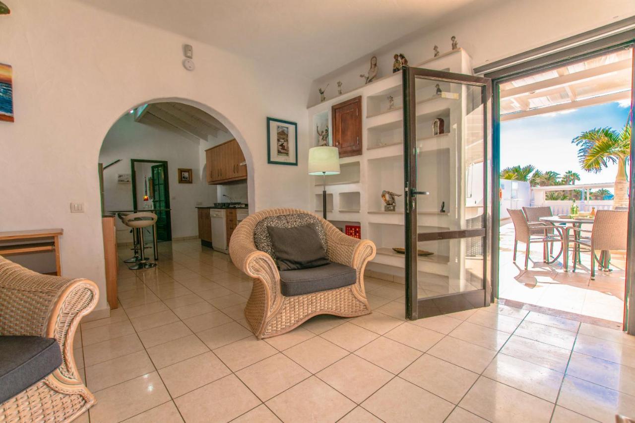 Villa Michelle - Lh114 By Villas Now Ltd Playa Blanca Dış mekan fotoğraf