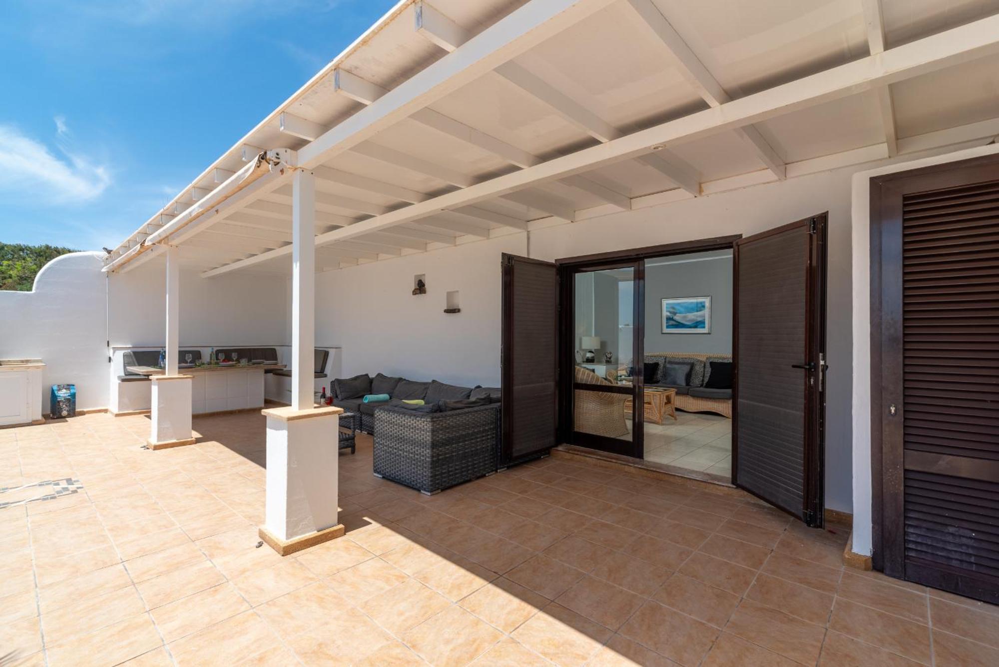 Villa Michelle - Lh114 By Villas Now Ltd Playa Blanca Dış mekan fotoğraf