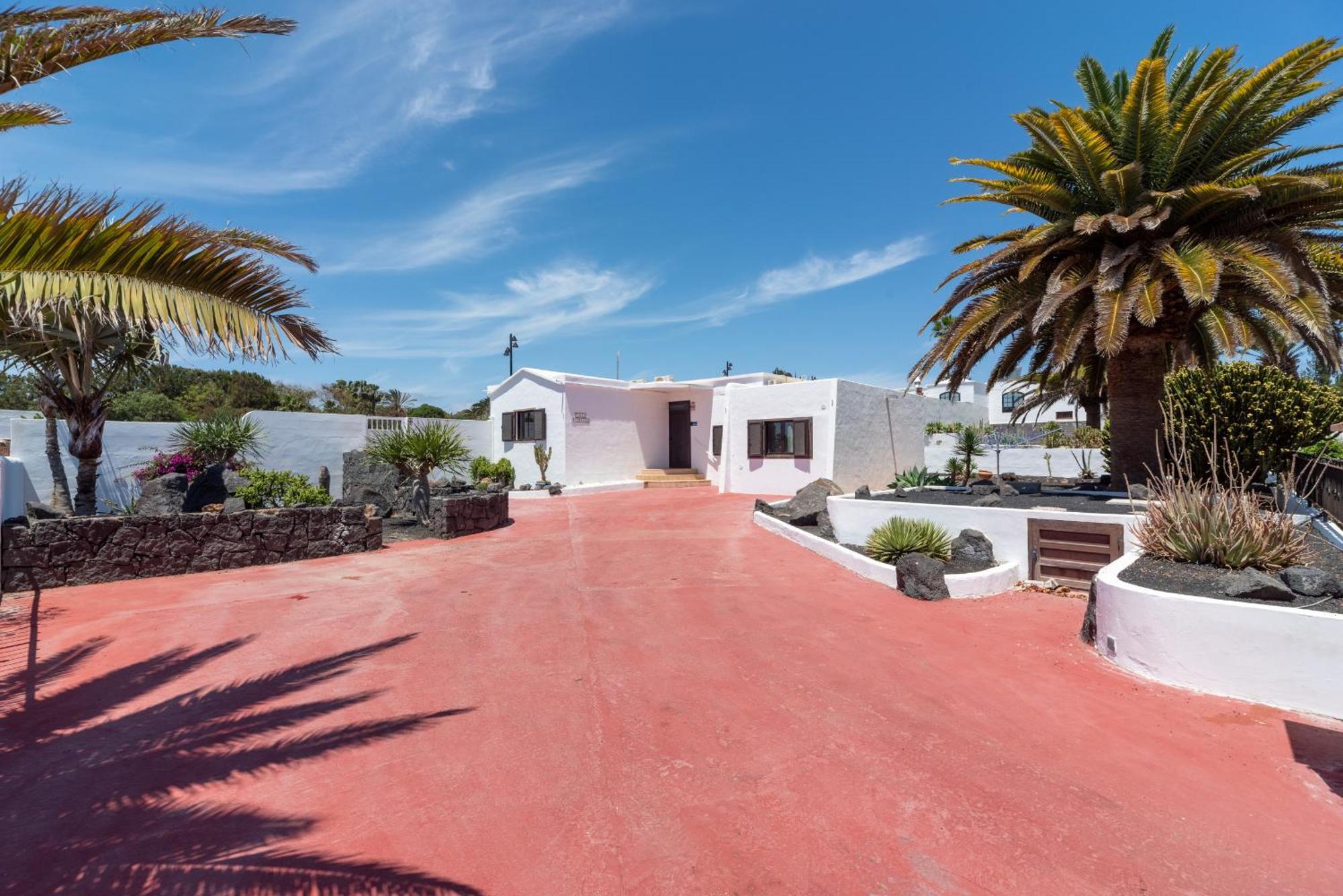 Villa Michelle - Lh114 By Villas Now Ltd Playa Blanca Dış mekan fotoğraf