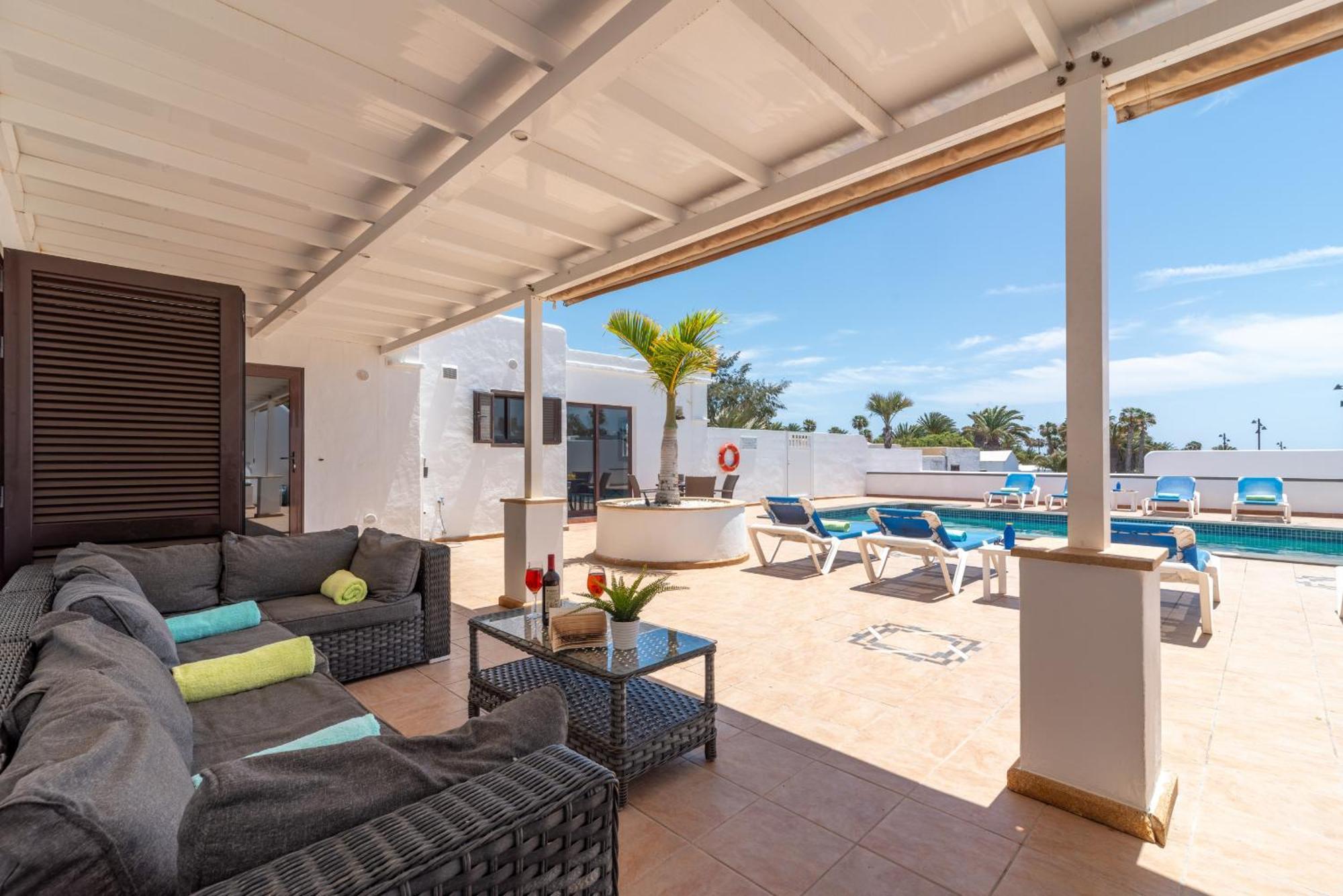 Villa Michelle - Lh114 By Villas Now Ltd Playa Blanca Dış mekan fotoğraf