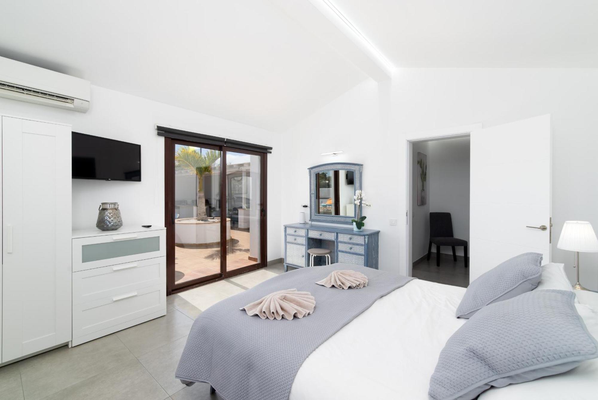 Villa Michelle - Lh114 By Villas Now Ltd Playa Blanca Dış mekan fotoğraf