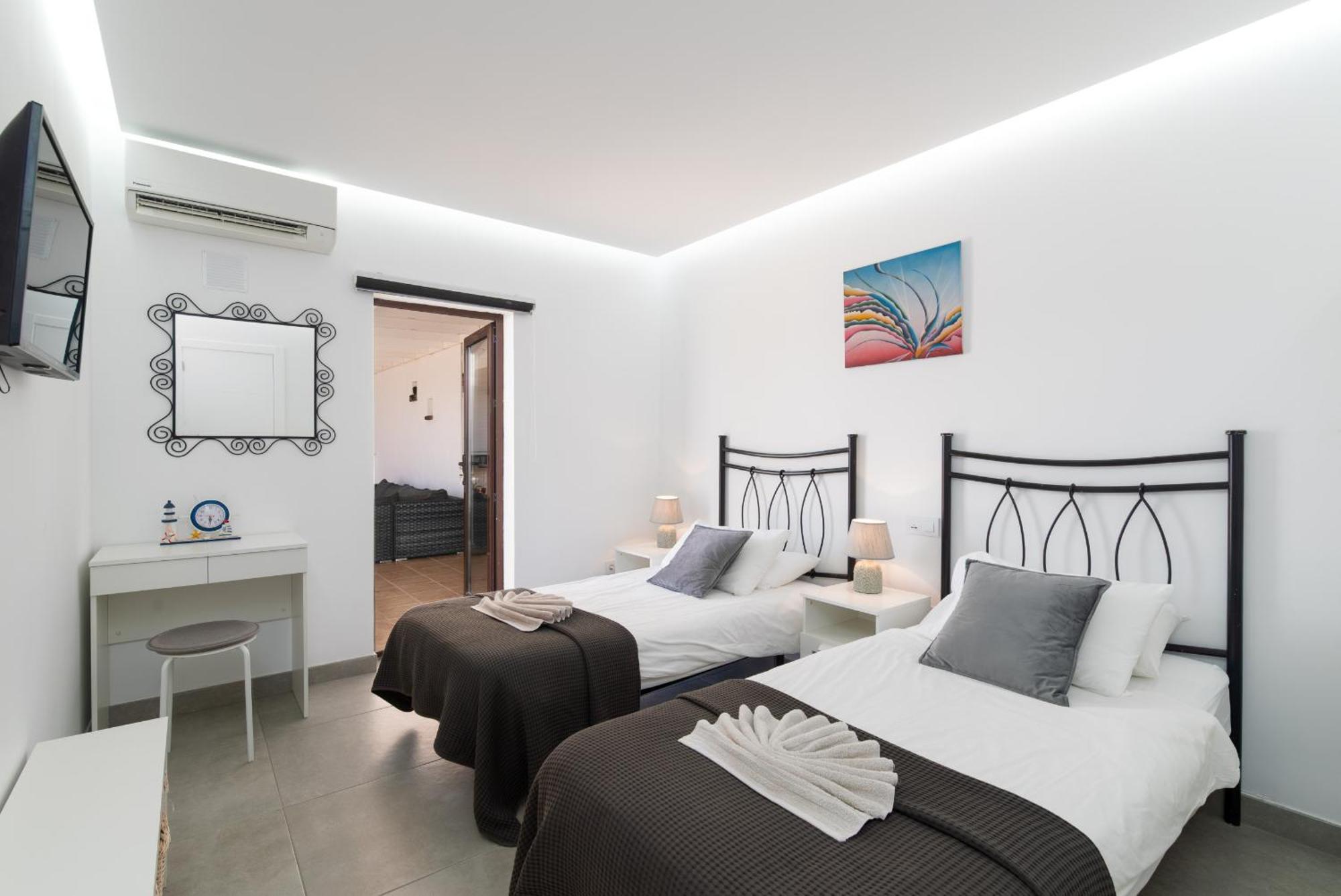 Villa Michelle - Lh114 By Villas Now Ltd Playa Blanca Dış mekan fotoğraf